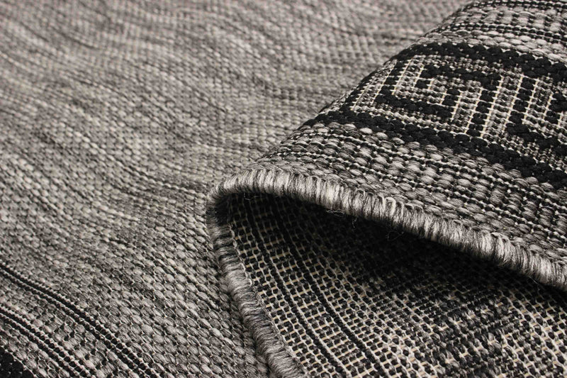 Carpette Versach grise - 2 pi 8 po x 8 pi 2 po