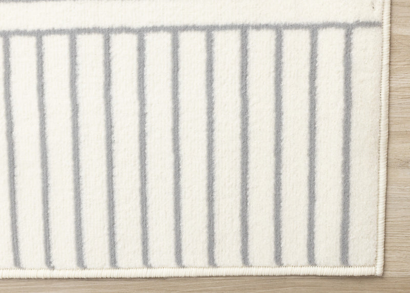 Carpette Forte blanche et grise à motif d’arches courbées pour l’intérieur - 2 pi 7 po x 4 pi 11 po