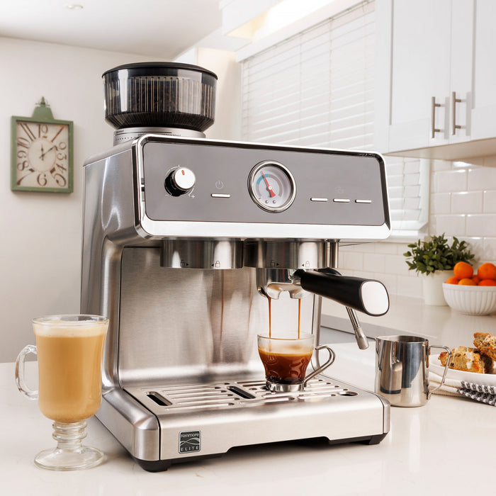 Machine a espresso a tassement automatique Kenmore Elite avec moulin et mousseur