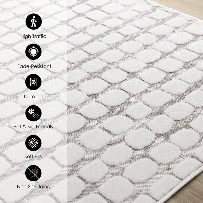 Tapis Oslo White a grands galets, 6'7\" x 9'6\"