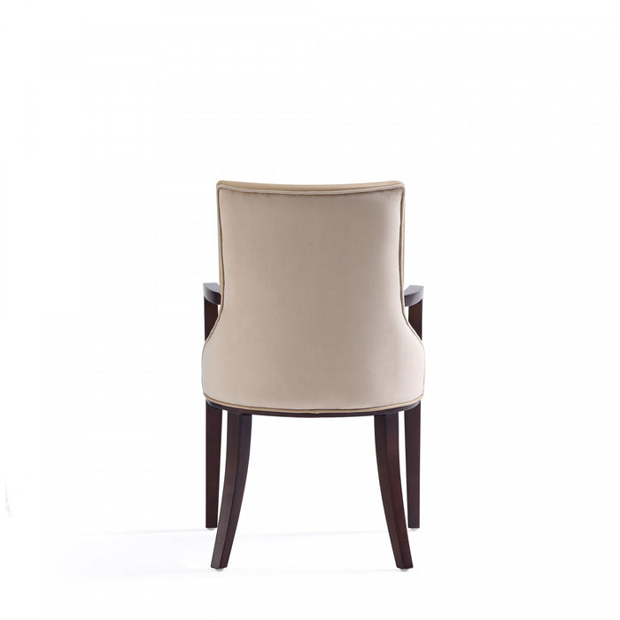 Ensemble moderne de 8 chaises de salle a manger Shubert en beige