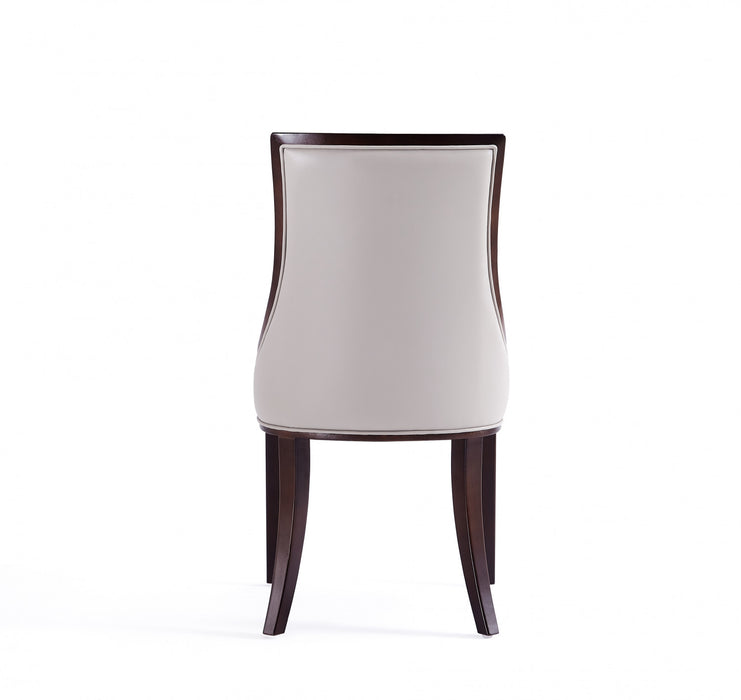 Grand fauteuil de salle a manger traditionnel en bois avec revetement en tissu gris clair - Lot de 4