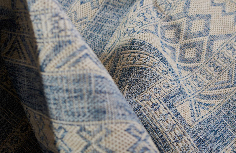 Tapis Transitionnel Nyra 8'0\" x 10'0\" en Bleu