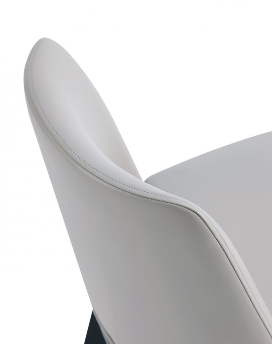 Chaise de salle a manger Gansevoort en bois moderne et cuir vegetalien, gris clair - Lot de 4