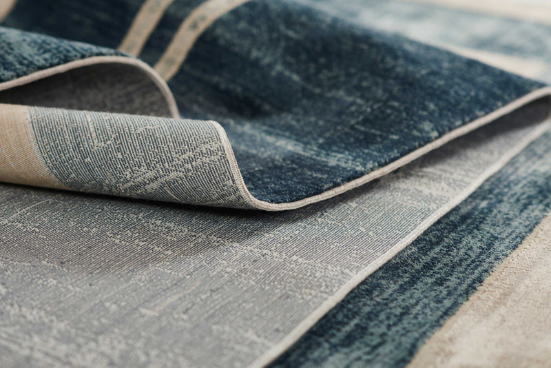 Tapis Contemporain Sorelle 2'2\" x 7'7\" en Bleu
