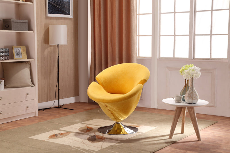 Fauteuil d’appoint pivotant Tulip de Manhattan Comfort en chrome poli et en velours -jaune