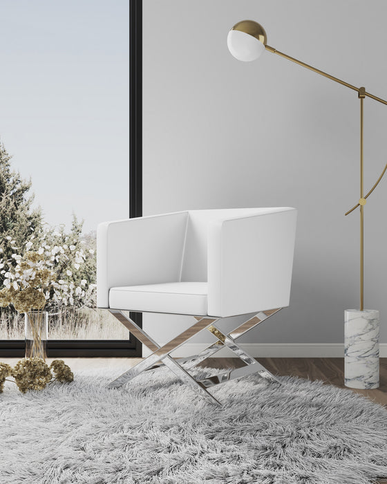 Fauteuil d’appoint de détente Hollywood de Manhattan Comfort en chrome poli et en similicuir - blanc