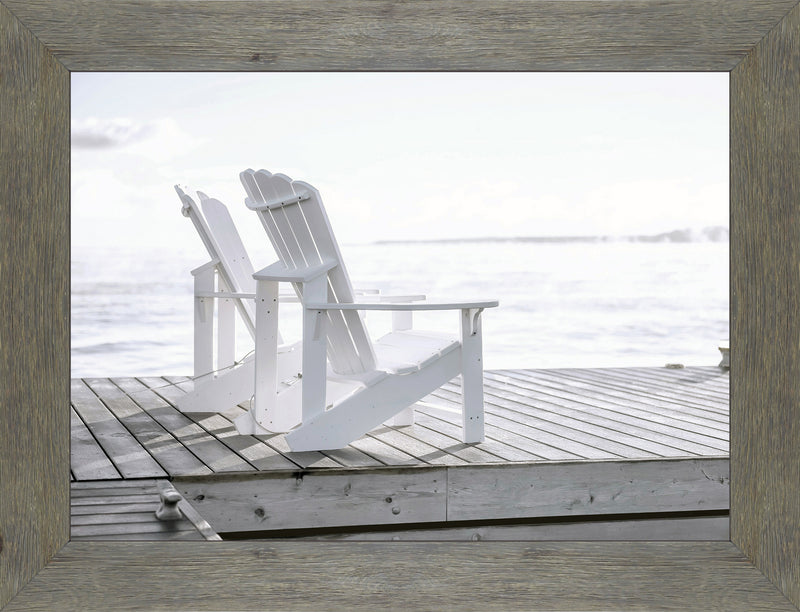 Œuvre d’art en verre mat encadrée « Beach Chairs » - 26 po x 34 po