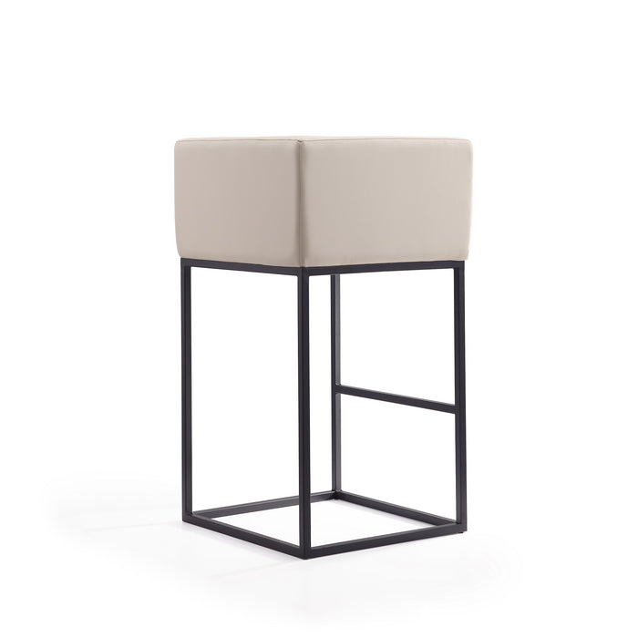 Tabouret bar Embassy de Manhattan Comfort de 38 po en métal - crème et noir