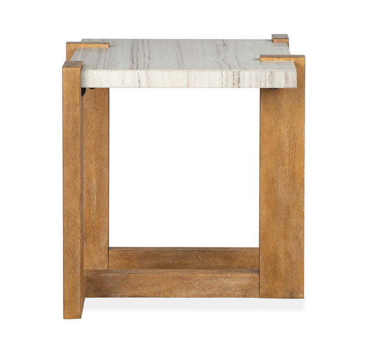 Table de bout Carlisle de 24,5 po avec dessus en imitation de granite - blé miel