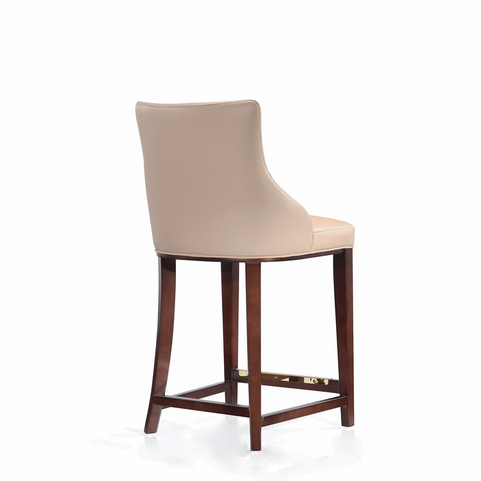 Tabouret bar moderne Shubert de Manhattan Comfort de hauteur comptoir avec revêtement en similicuir et pattes en hêtre - tan