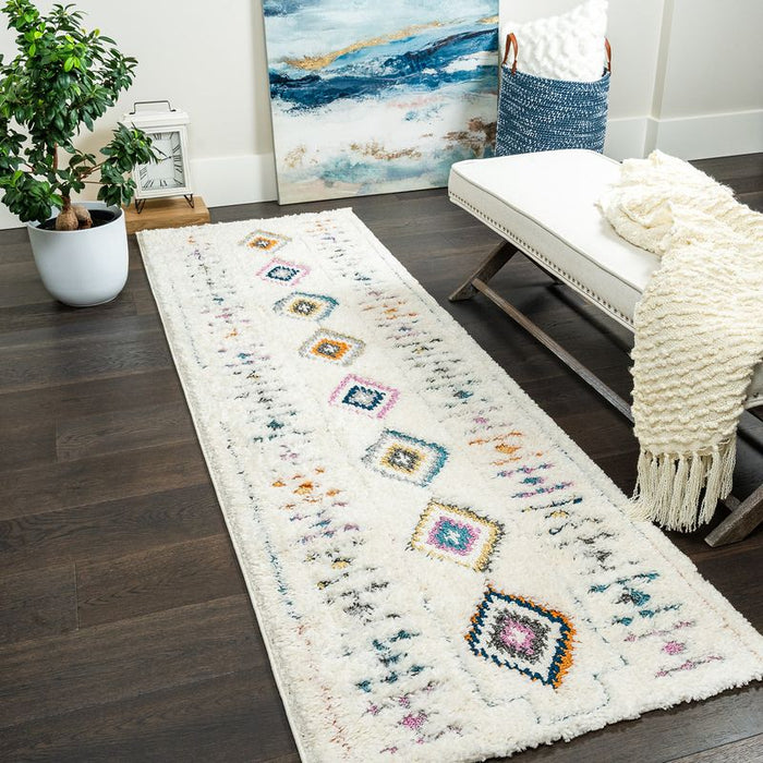 Carpette à poil long Lola à motif de diamants - 2 pi 7 po x 8 pi