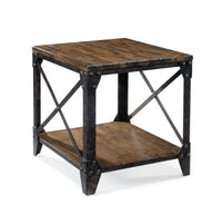 Table de bout Eastway de 22 po avec rangement - pin naturel vieilli