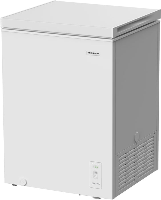 Frigidaire Congélateur horizontal de 5 pi³ prêt pour le garage - FFCS0562AW