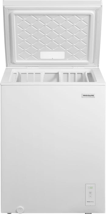 Frigidaire Congélateur horizontal de 5 pi³ prêt pour le garage - FFCS0562AW