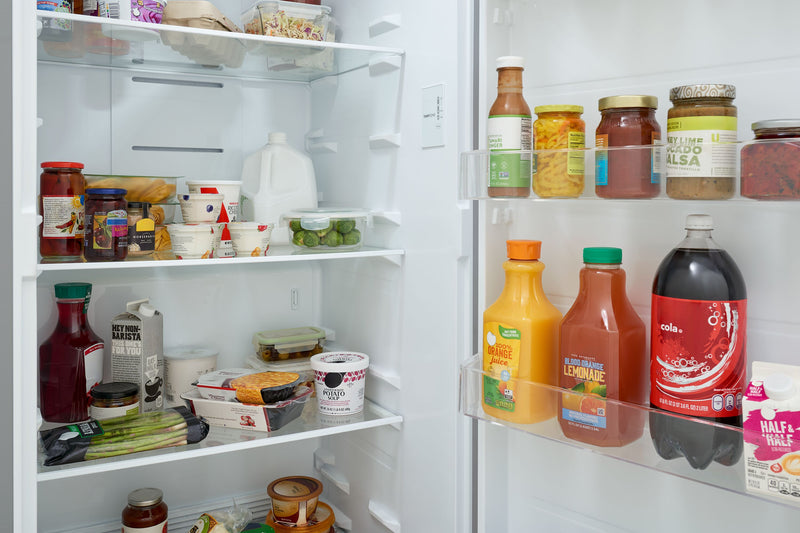 Frigidaire Congélateur vertical prêt pour le garage de 21 pi³ - FFUV2136AV