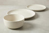 H2K Sesame 12-Piece Embossed Stoneware Dinnerware Set | Ensemble de Vaisselle H2K Sesame 12 Morceaux en Gres Texture