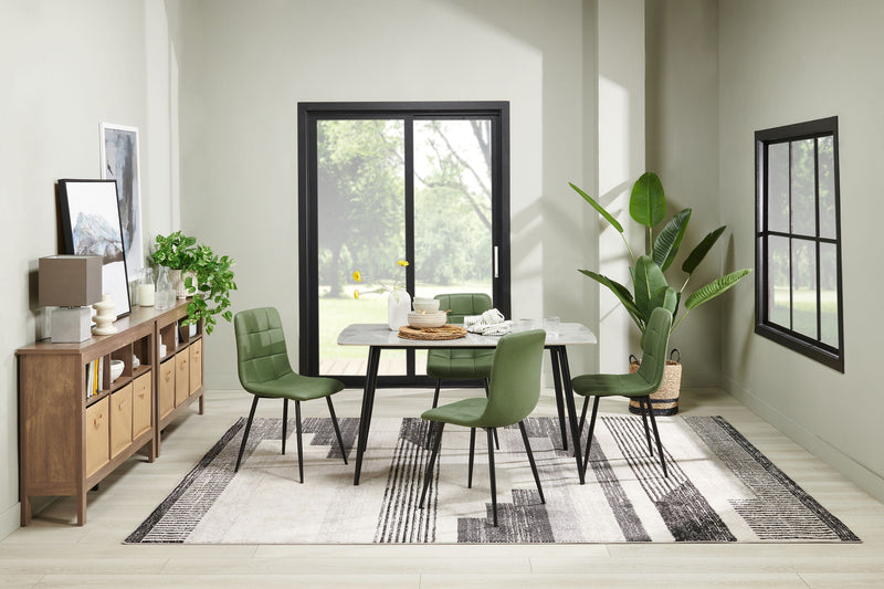 Ensemble de salle à manger Arlo 5 pièces en pierre frittée et métal avec table de 55 po (L) et 4 chaises vertes - vert, gris et noir
