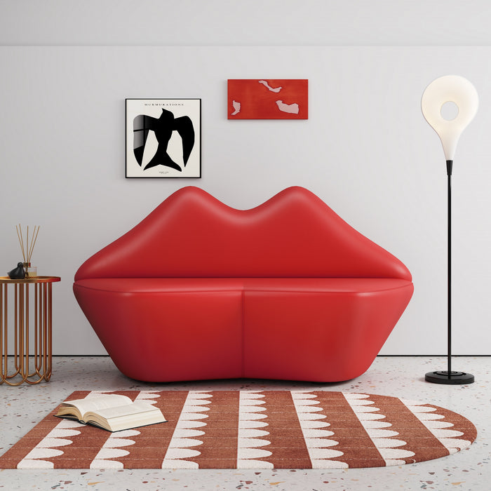 Causeuse Kiss Manhattan Comfort de 61,8 po en similicuir - rouge