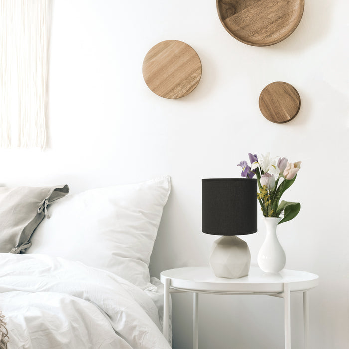 Lampe géométrique de Simple Designs en béton - noire