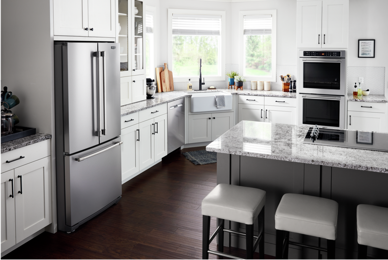 Réfrigérateur Maytag de 19,6 pi³ et de 30 po à portes françaises - acier inoxydable résistant aux traces de doigts - MFB2055FRZ