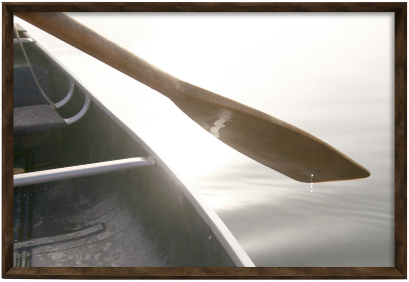 Œuvre d’art encadrée au fini lin « Boats Paddle » - 25 po x 37 po