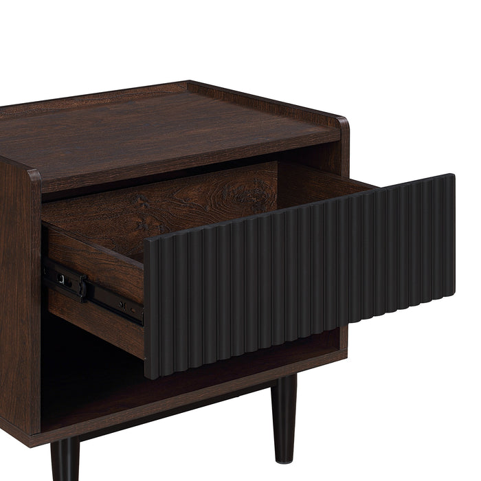 Table de nuit moderne Duane de Manhattan Comfort avec cannelures et tiroir à extension complète - brun foncé et noire