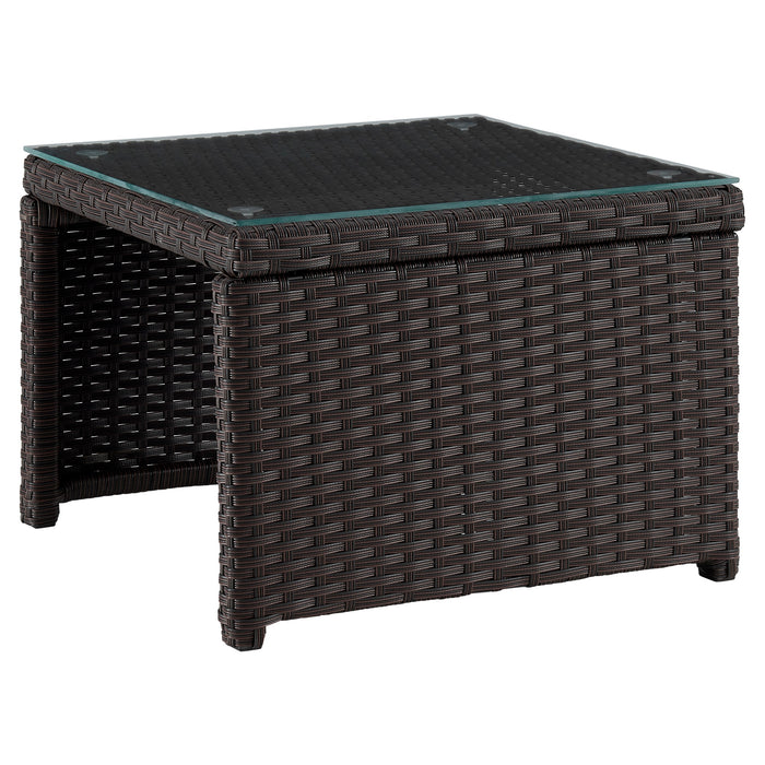 Ensemble de chaise longue et causeuse Menton de Manhattan Comfort 2 pièces en acier et en rotin avec table à café pour la terrasse - crème