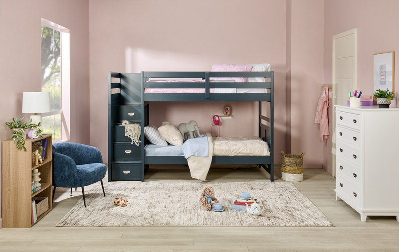 Lits superposés Quinn pour enfants avec commode escalier intégrée et garde-corps, bleus - simple et simple