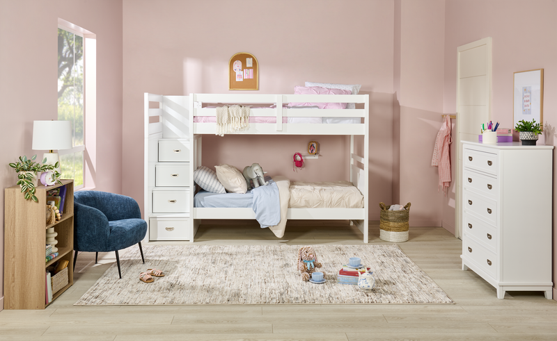 Lits superposés Quinn pour enfants avec commode escalier intégrée et garde-corps, blancs - simple et simple