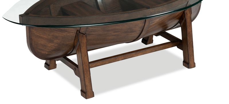 Table à café éclectique Hatfield de 52 po avec dessus en verre et base de style canoë - chêne foncé