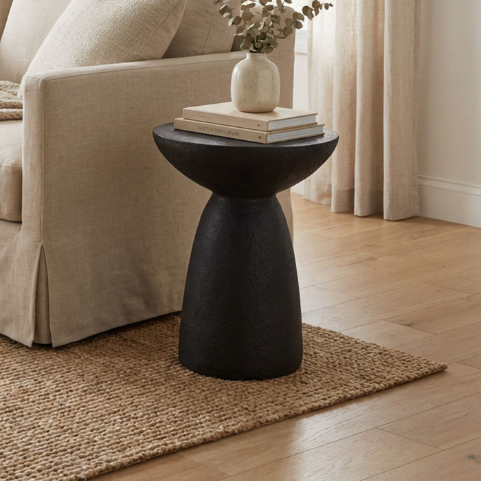 Table de bout moderne Lake de 18,9 po - noir mat