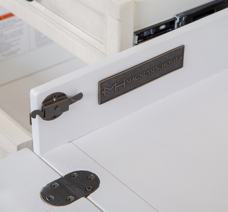Bureau Milson de 64 po avec rangement et tablettes réglables - albâtre