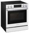Cuisinière intelligente électrique encastrée Samsung de 6,3 pi3 avec friture à air Air Fry Max - blanche - NSE90H63SWAC