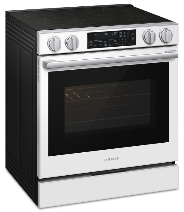 Cuisinière intelligente électrique encastrée Samsung de 6,3 pi3 avec friture à air Air Fry Max - blanche - NSE90H63SWAC