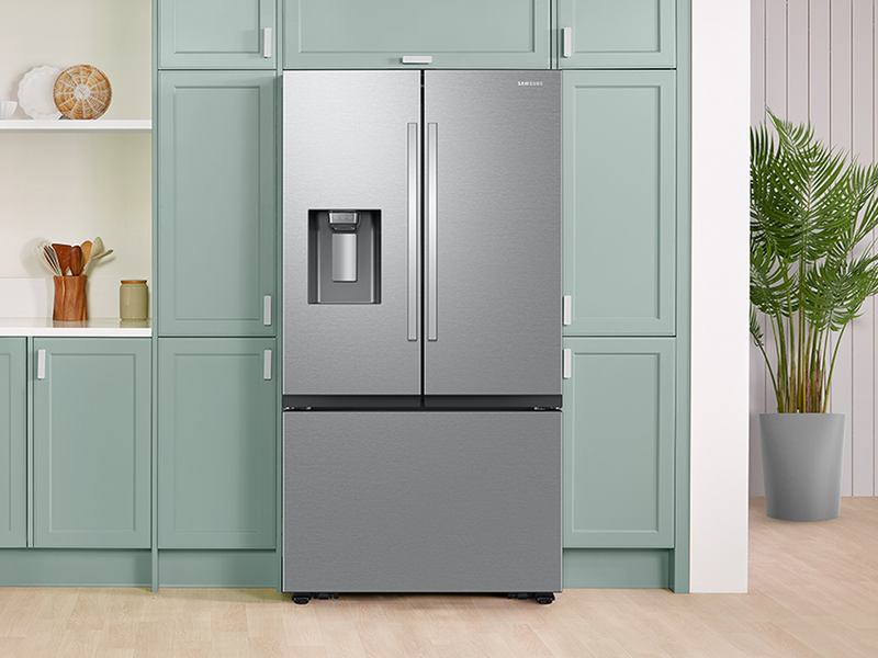 Réfrigérateur à 3 portes Bespoke de Samsung de 31 pi3 et de 35,75 po à portes françaises - acier inoxydable - RF32CG5B30SRAA