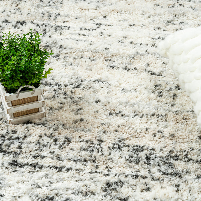 Carpette à poil long Paris crème à motif de vagues - 6 pi 7 po x 9 pi 6 po