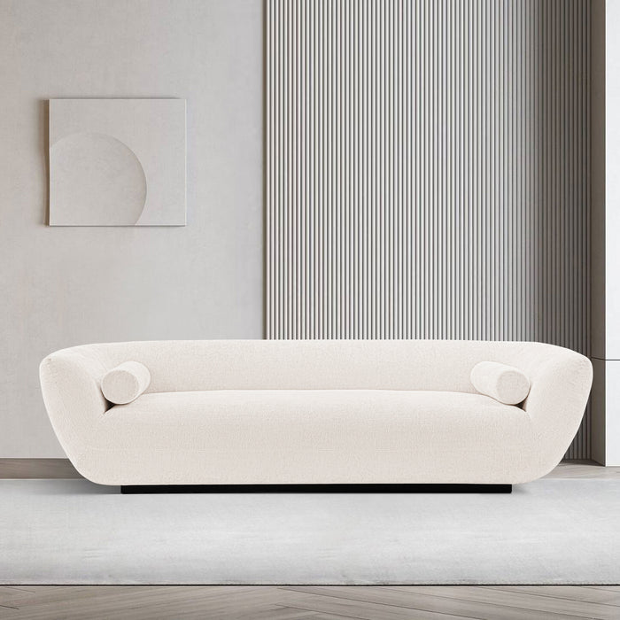 Sofa contemporain Ulka de Manhattan Comfort en chenille avec coussins - crème