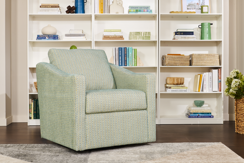 Fauteuil d’appoint pivotant personnalisable de Sofa Lab de 32 po fabriqué au Canada en tissu - tissu décoratif Peacock