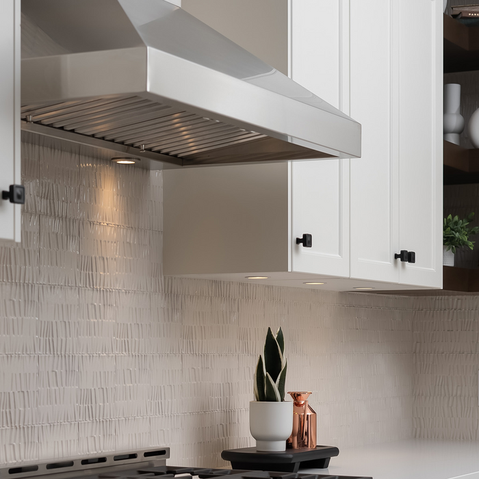 Hotte de cuisinière murale Victory de 36 po et de 750 pi3/min en acier inoxydable - Twister-36