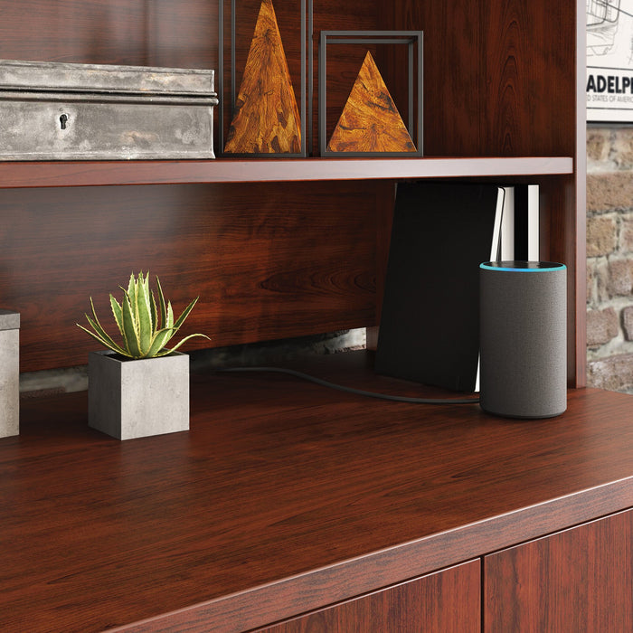 Crédence de style bibliothèque Affirm de 35,43 po de qualité commerciale - cerisier classique