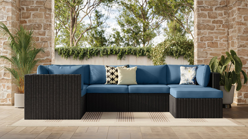 Ensemble Barbados 6 pièces pour la terrasse à l’extérieur avec 3 fauteuils en coin, 2 fauteuils sans accoudoirs et pouf - osier en résine tressé à la main, résistant aux rayons UV et aux intempéries - noir et bleu
