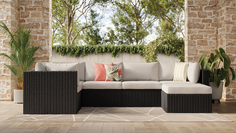 Ensemble Barbados 6 pièces pour la terrasse à l’extérieur avec 3 fauteuils en coin, 2 fauteuils sans accoudoirs et pouf - osier en résine tressé à la main, résistant aux rayons UV et aux intempéries - noir et gris
