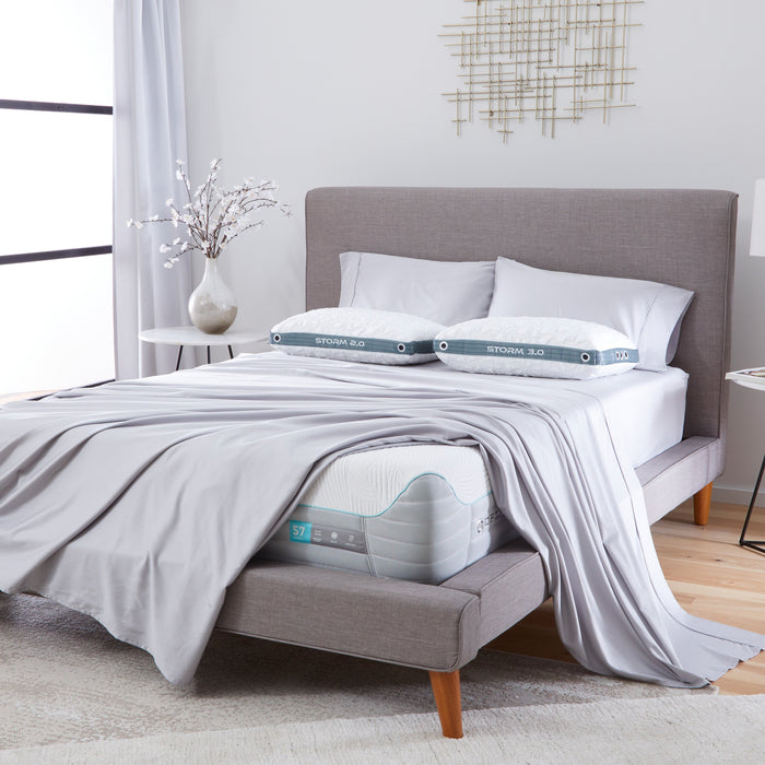 Matelas moelleux à surface lisse S7 de Bedgear pour lit double