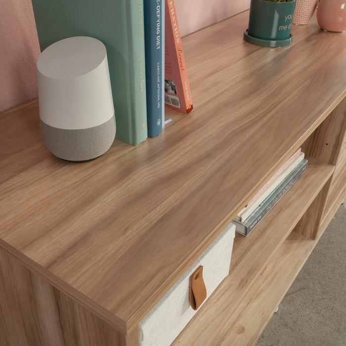 Bahut Bergen Circle de 45,04 po de qualité commerciale - bois naturel