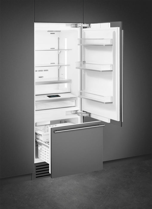 Réfrigérateur encastré Smeg 16,42 pi3 à panneau personnalisable et à congélateur inférieur - CB465UI