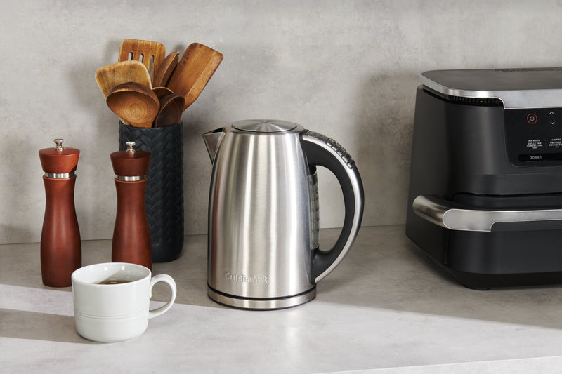 Bouilloire électrique sans fil programmable PerfectTempMD de Cuisinart - CPK-17C