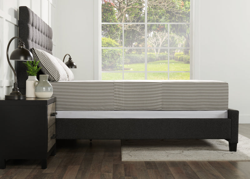 Ensemble de draps Striped de 4 pièces en coton pour lit double - gris foncé