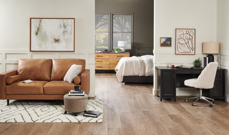 Causeuse Edge de 70 po en cuir véritable avec pattes en bois et coussins de dossier amovibles - brun