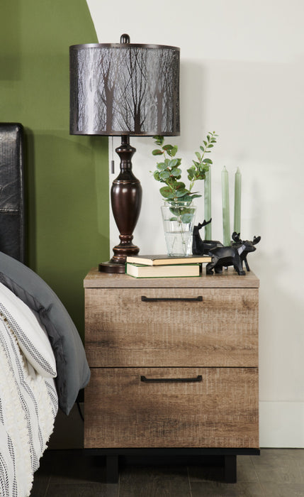 Table de nuit Everley de 19,5 po (L) x 22,5 po à 2 tiroirs avec ports USB - brune